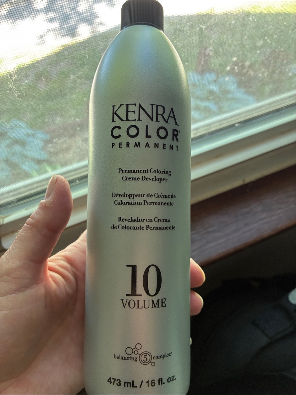 Kenra Color Permanent 10 Volume Creme Developer - Silver